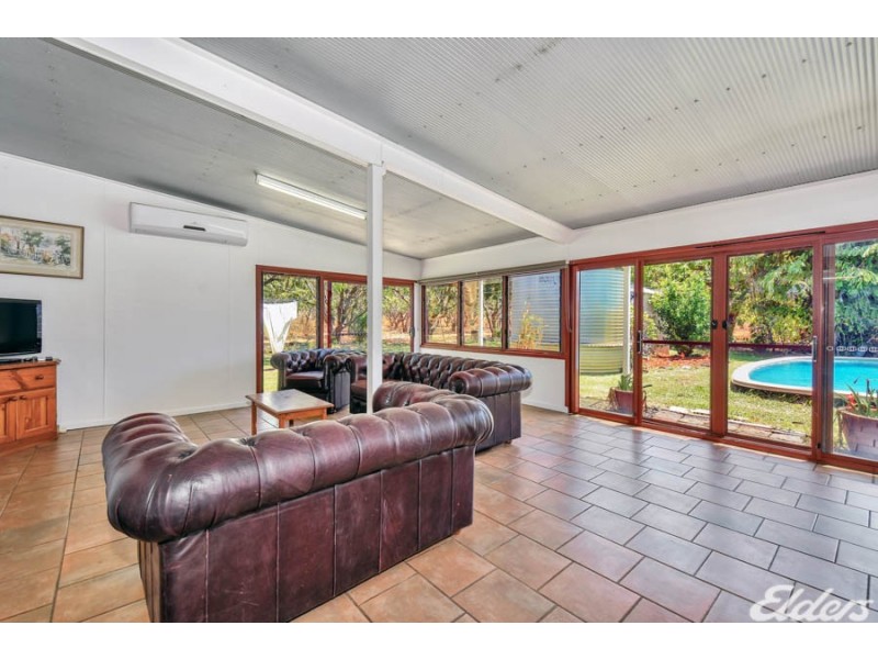 70 Pangola Road, Humpty Doo NT 0836