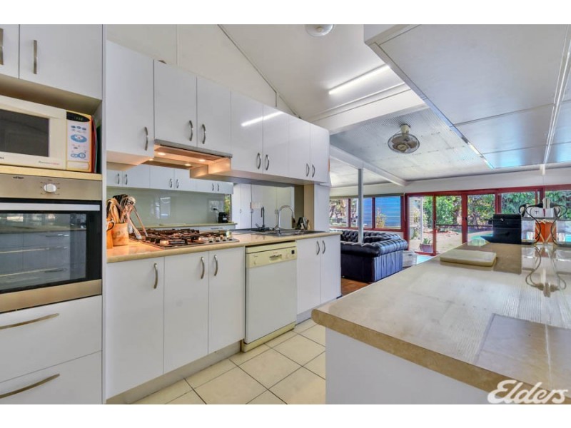 70 Pangola Road, Humpty Doo NT 0836