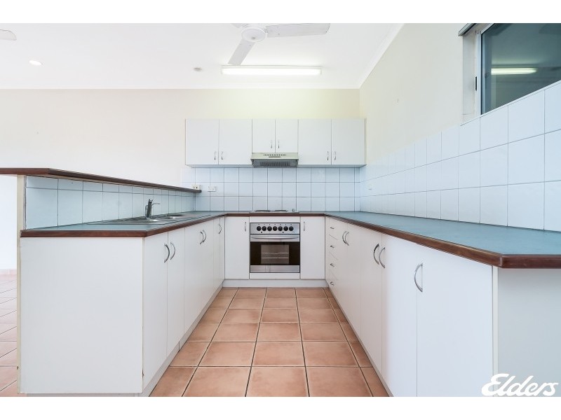 11/11 Chong Wee Avenue, Woolner NT 0820