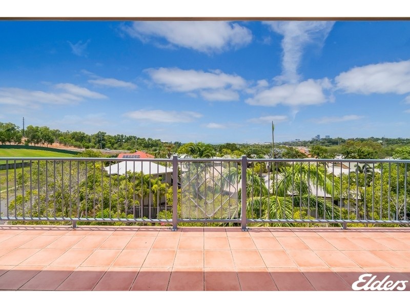 11/11 Chong Wee Avenue, Woolner NT 0820