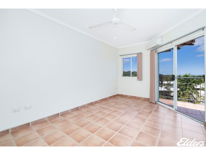 11/11 Chong Wee Avenue, Woolner NT 0820