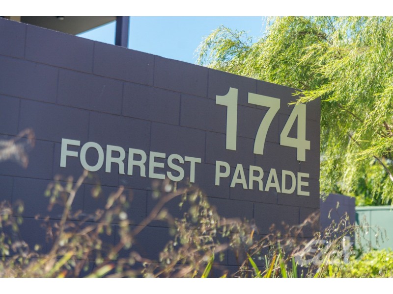 14E/174 Forrest Parade, Rosebery NT 0832