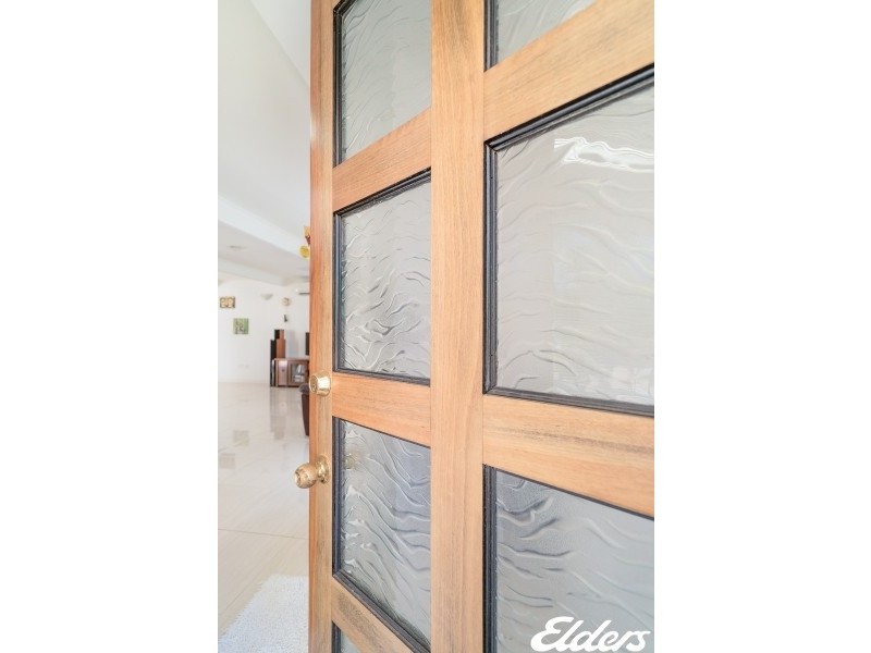 77 Noltenius Circuit, Gray NT 0830