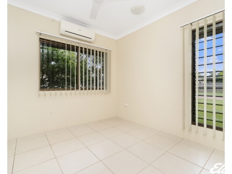 4 Liddy Crescent, Farrar NT 0830