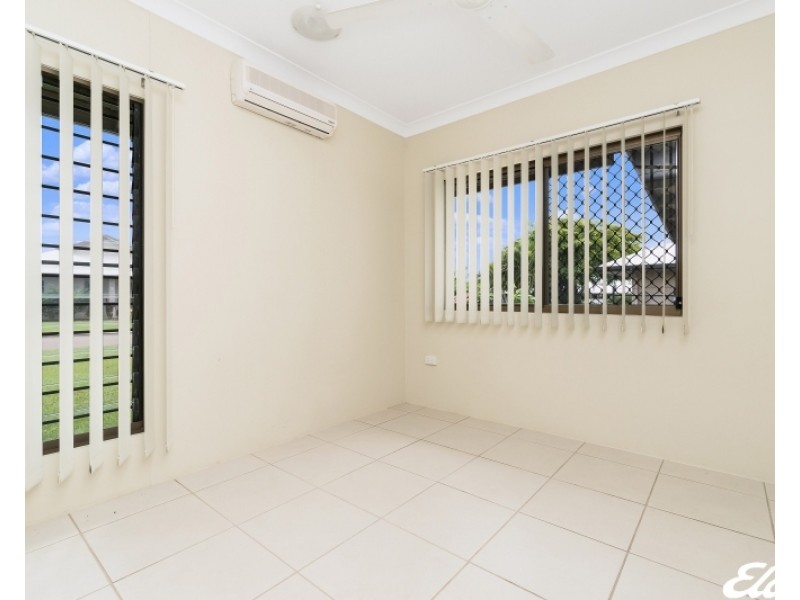 4 Liddy Crescent, Farrar NT 0830