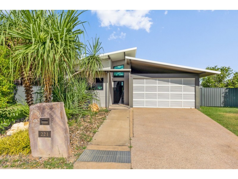 221 Forrest Parade, Bellamack NT 0832