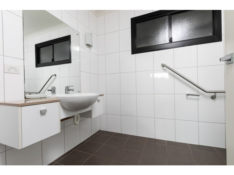 221 Forrest Parade, Bellamack NT 0832