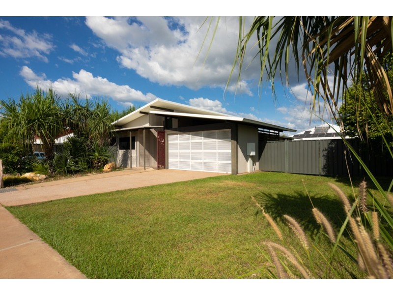221 Forrest Parade, Bellamack NT 0832