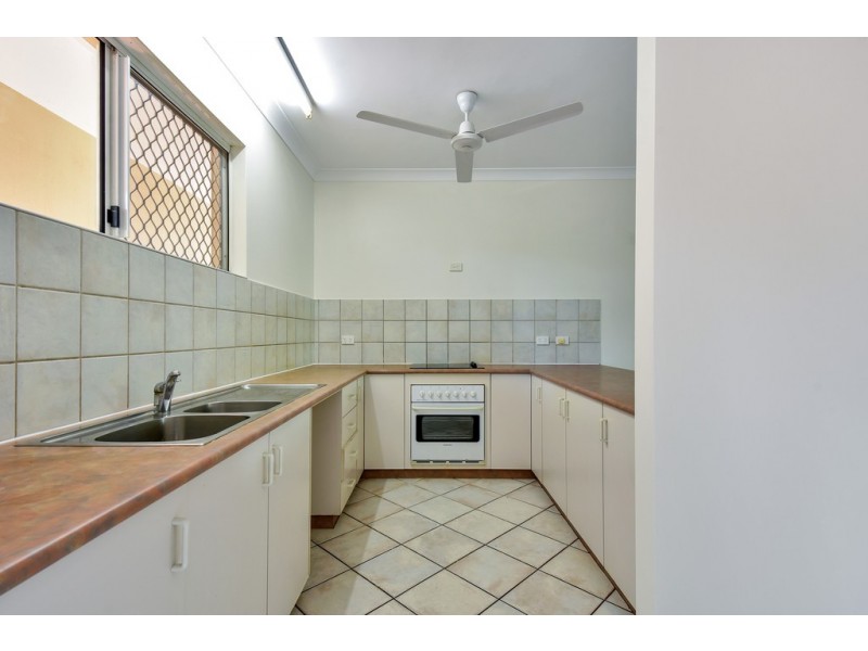 2/2 Mannikan Court, Bakewell NT 0832