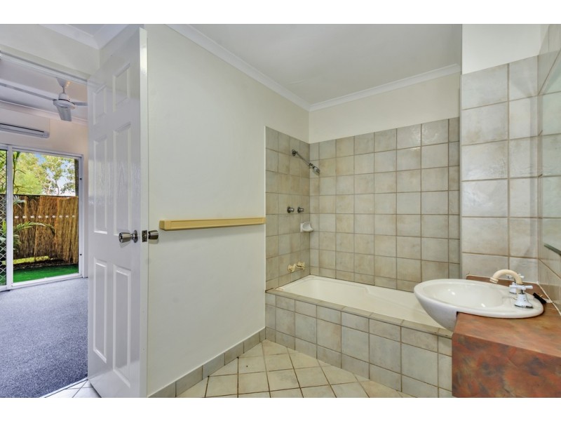 2/2 Mannikan Court, Bakewell NT 0832