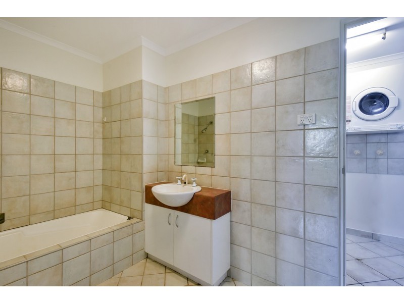 2/2 Mannikan Court, Bakewell NT 0832