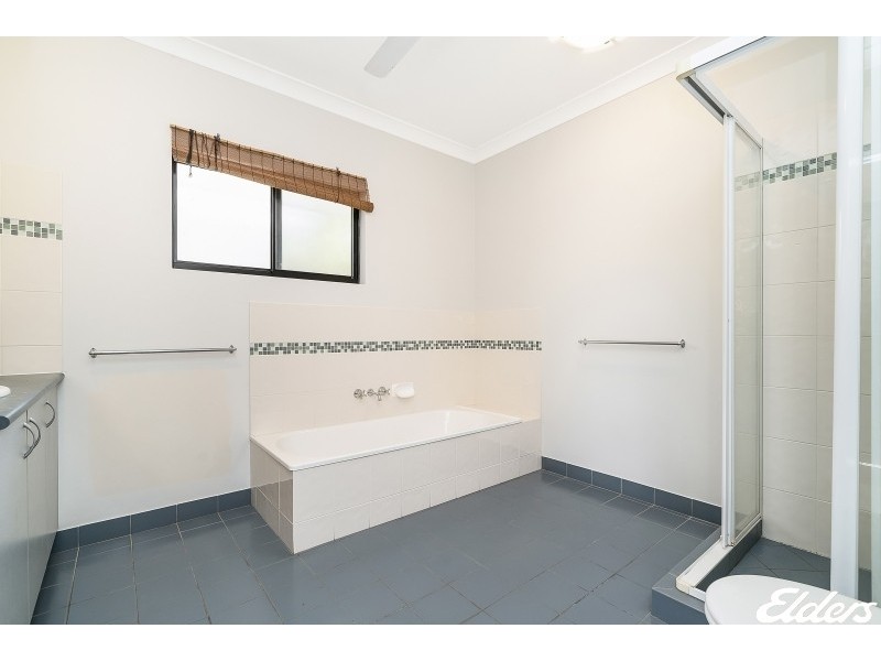 18 Liddy Crescent, Farrar NT 0830