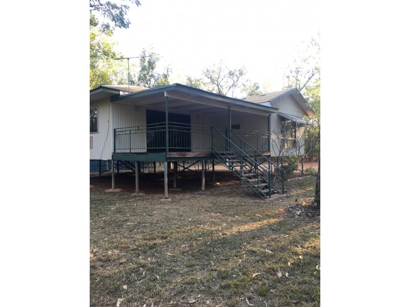 305 Hopewell Road, Berry Springs NT 0838