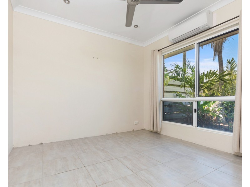 2/75 Dwyer Circuit, Driver NT 0830