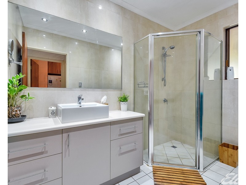 30 Stuckey Court, Howard Springs NT 0835