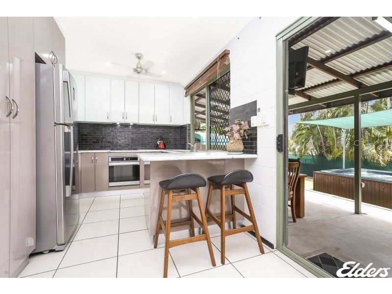 1 Songlark Street, Bakewell NT 0832