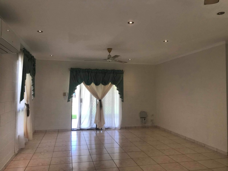 2 Rosetta Street, Gray NT 0830