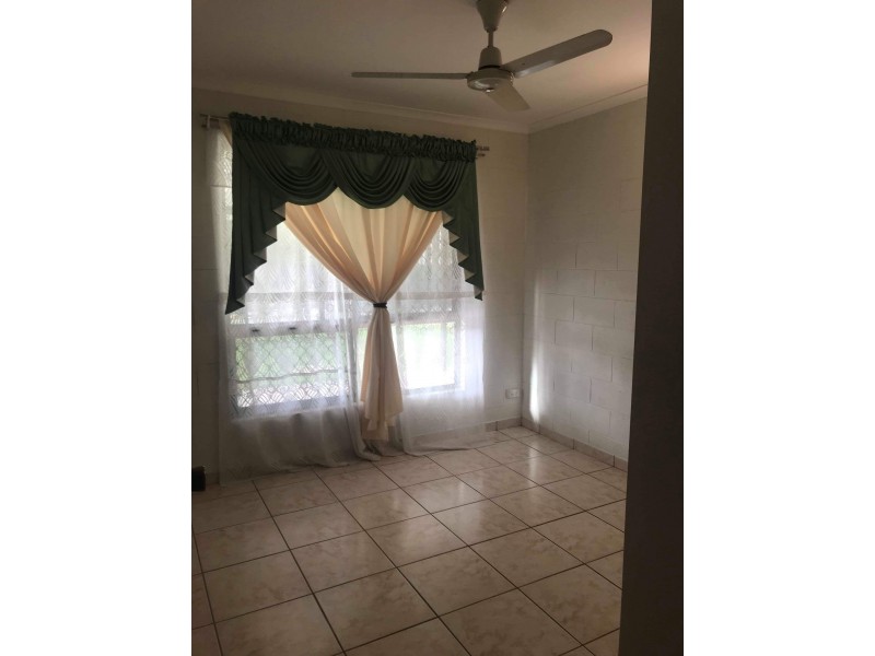 2 Rosetta Street, Gray NT 0830