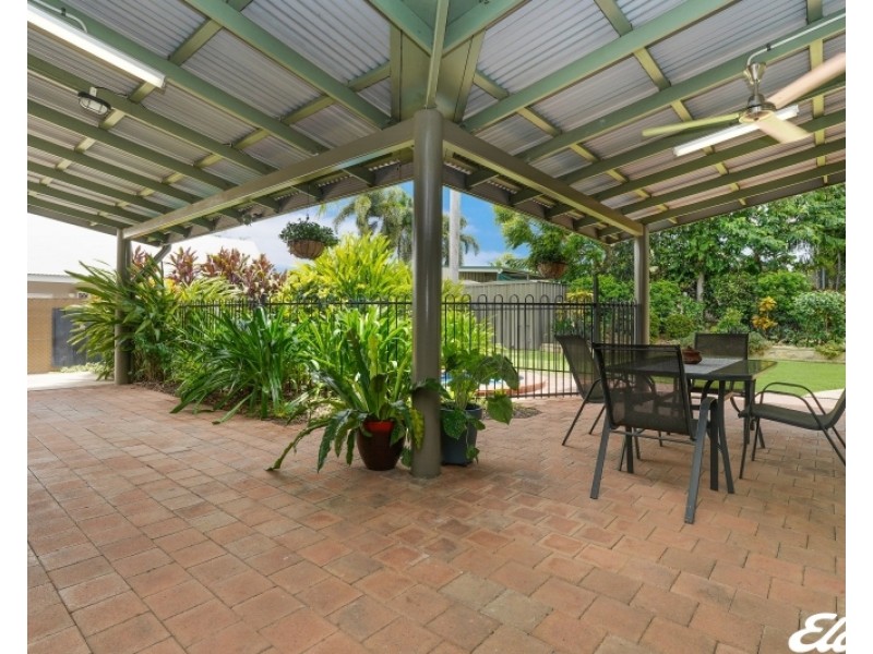 10 Lobelia Court, Rosebery NT 0832