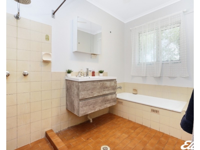 12 Tamarind Road, Moulden NT 0830