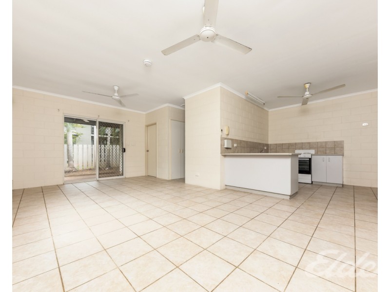 6/14 Priest Circuit, Gray NT 0830