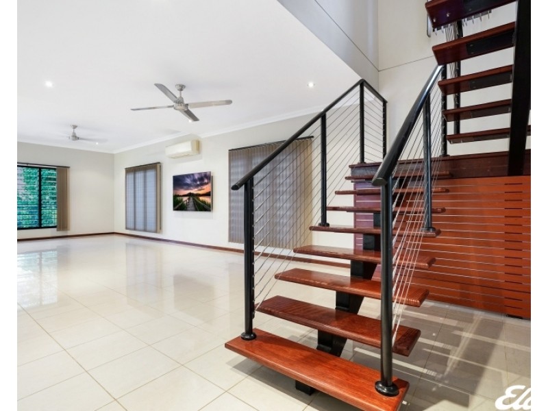 16 Savage Close, Farrar NT 0830