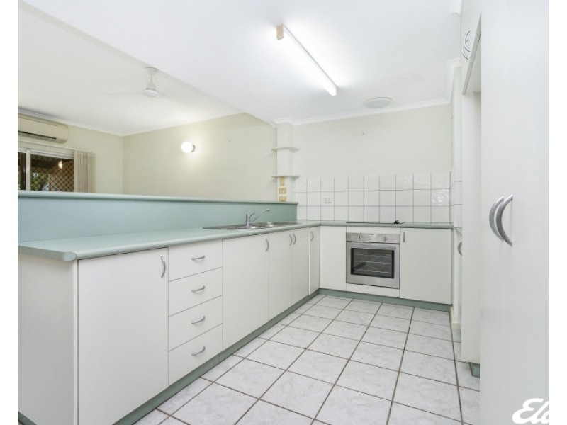 9/3 Little Place, Gunn NT 0832