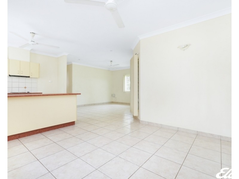 2/16 Gillon Court, Bakewell NT 0832
