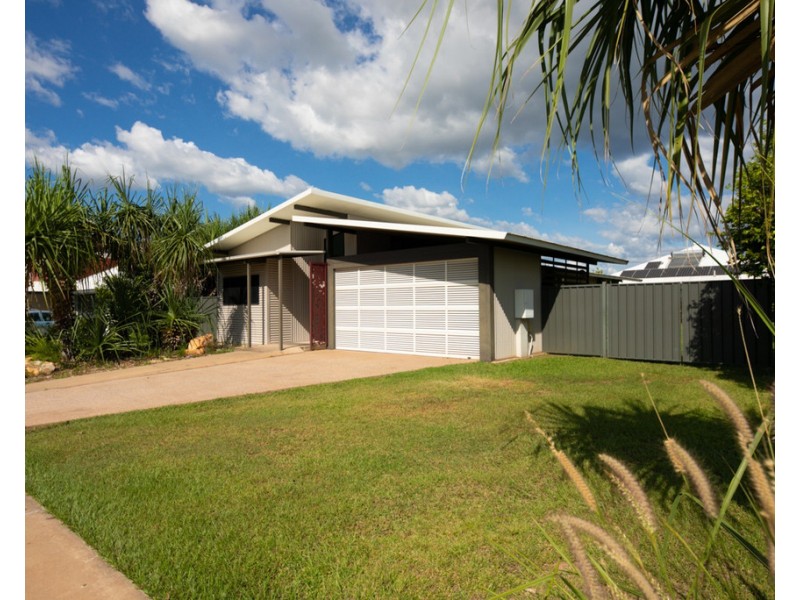 221 Forrest Parade, Bellamack NT 0832