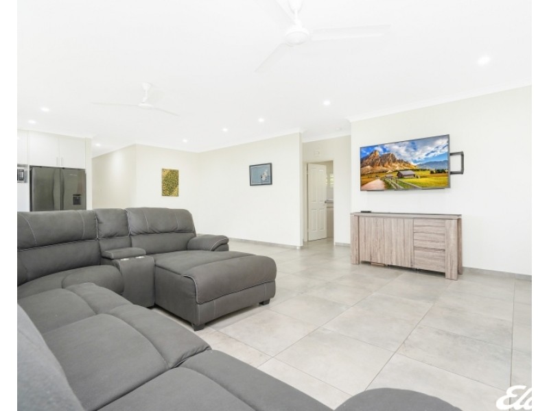 37 Damascene Crescent, Bellamack NT 0832