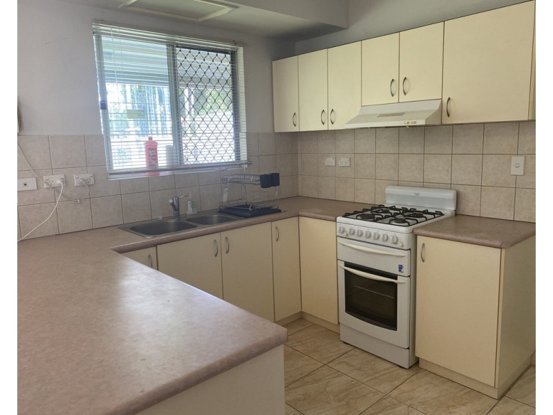 15 Calandrinia Court, Moulden NT 0830