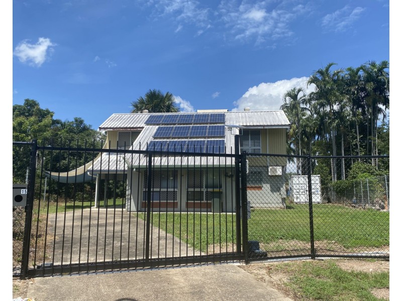 15 Calandrinia Court, Moulden NT 0830
