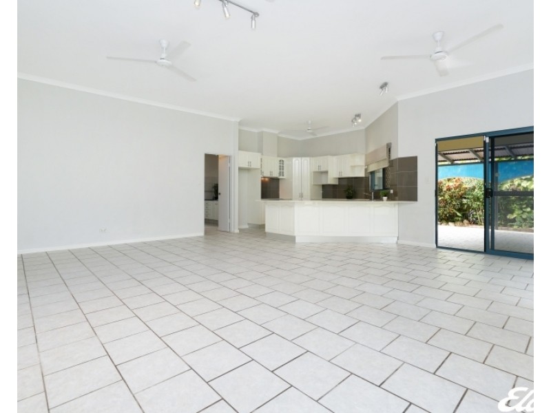 4 Umbrawarra Close, Gunn NT 0832