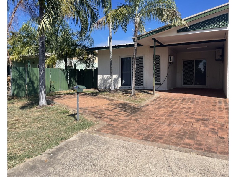 1/4 Merriak Court, Gray NT 0830