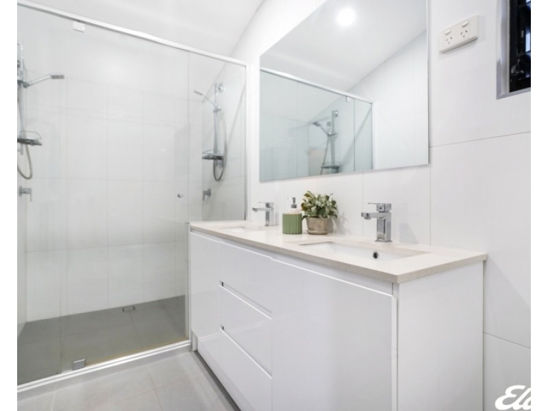 35 Hutchison Terrace, Bakewell NT 0832