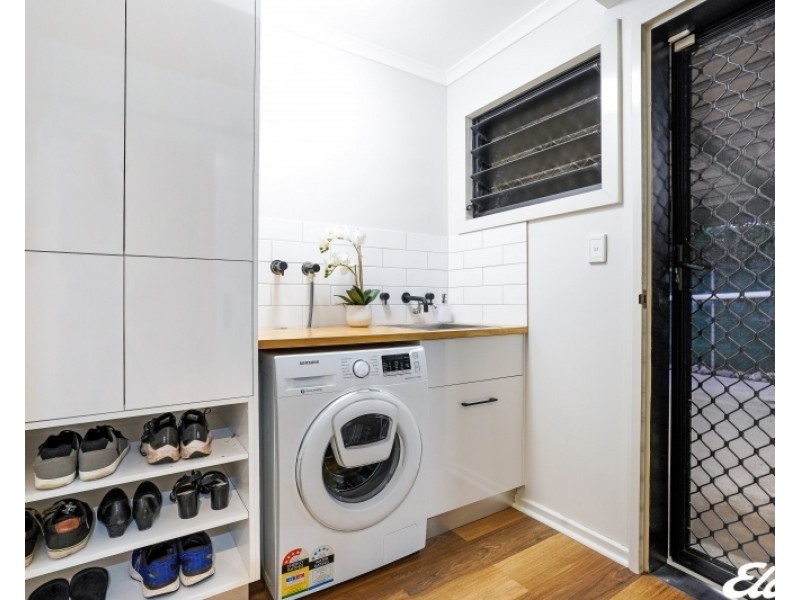 35 Hutchison Terrace, Bakewell NT 0832