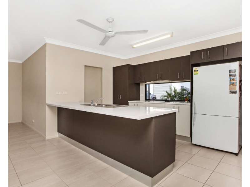 4 BALIKPAPAN COURT, Johnston NT 0832