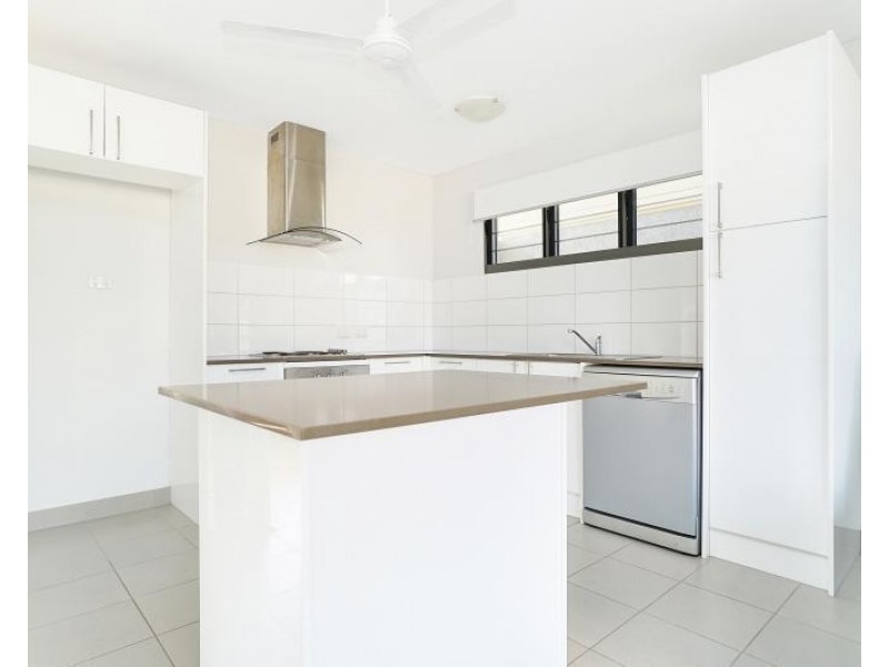 17/10 Damascene Crescent, Bellamack NT 0832