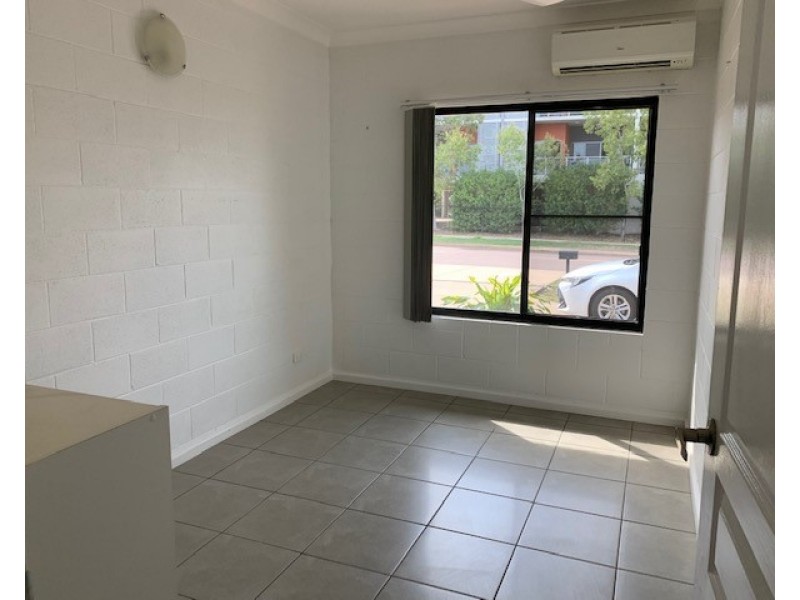 1/2 Flinders Street, Johnston NT 0832