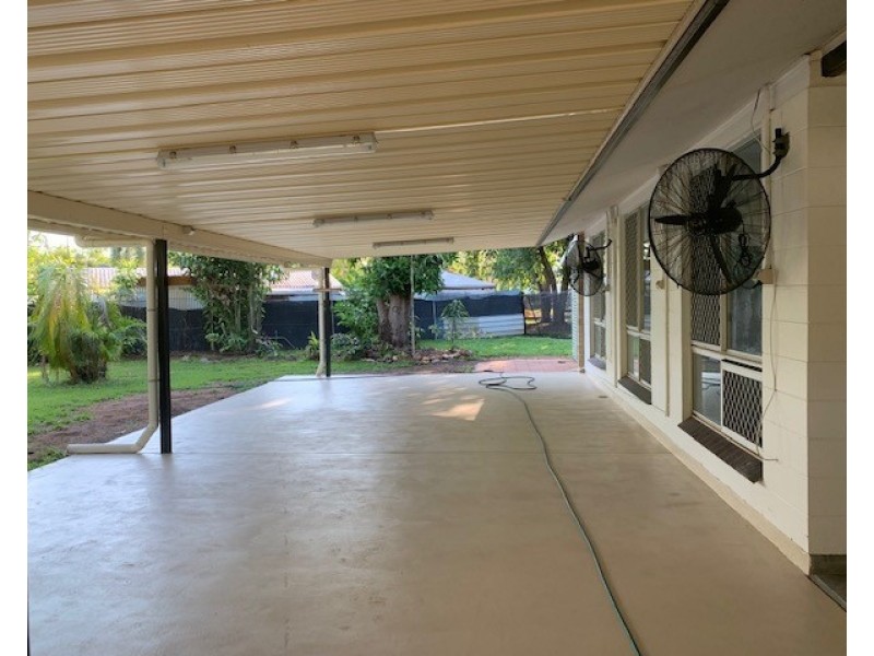 18 Cornwallis Circuit, Gray NT 0830