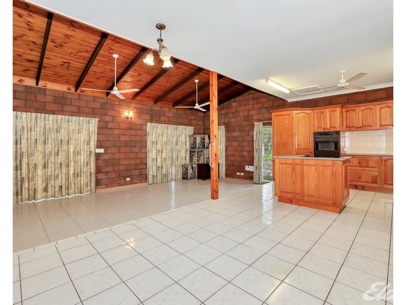 13 Crawford Court, Moulden NT 0830