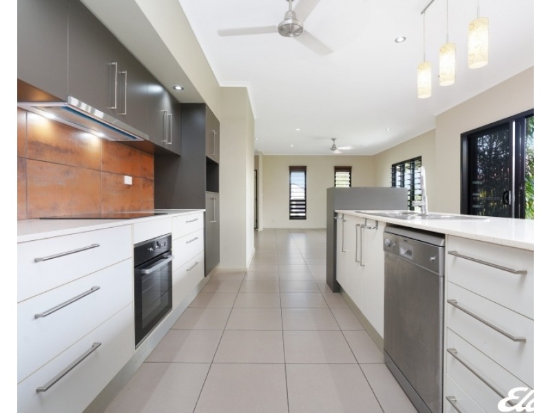 2 Terry Drive, Gunn NT 0832