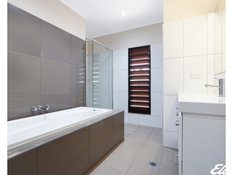 2 Terry Drive, Gunn NT 0832