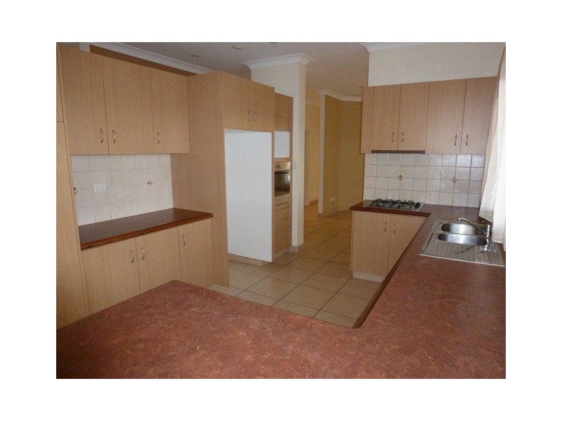 51 Bagshaw Crescent, Gray NT 0830