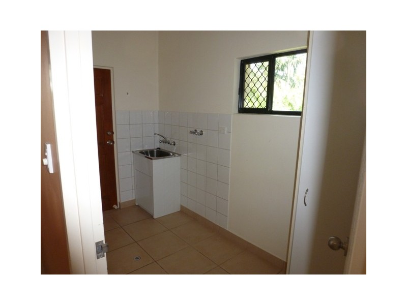 51 Bagshaw Crescent, Gray NT 0830