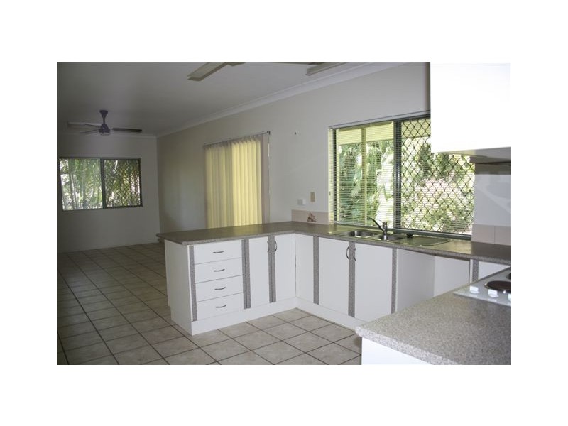 18 Shearwater Drive, Bakewell NT 0832