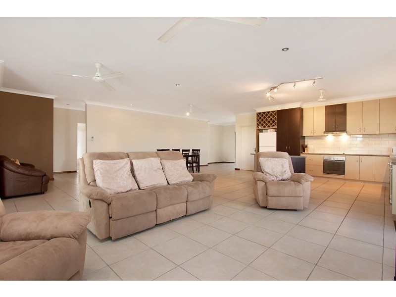 13 Zeroni Street, Rosebery NT 0832