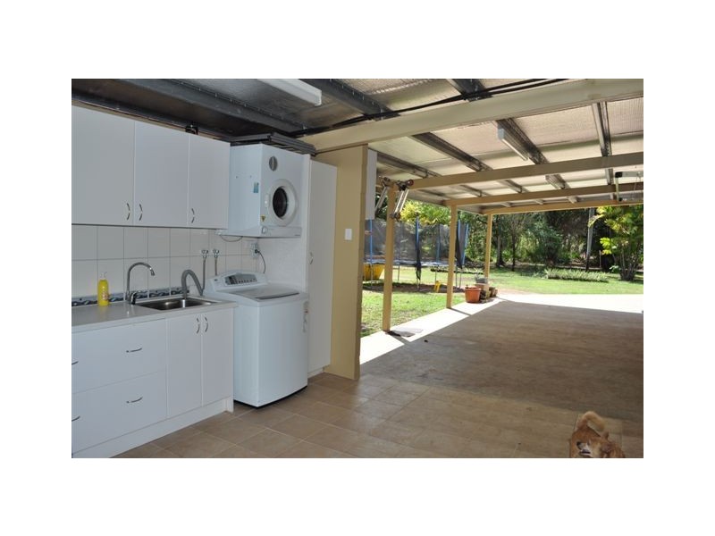 15 Hughes Road, Noonamah NT 0837