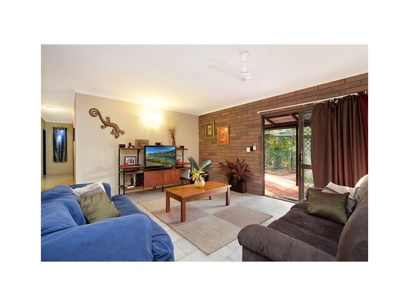 9 Jan Court, Moulden NT 0830