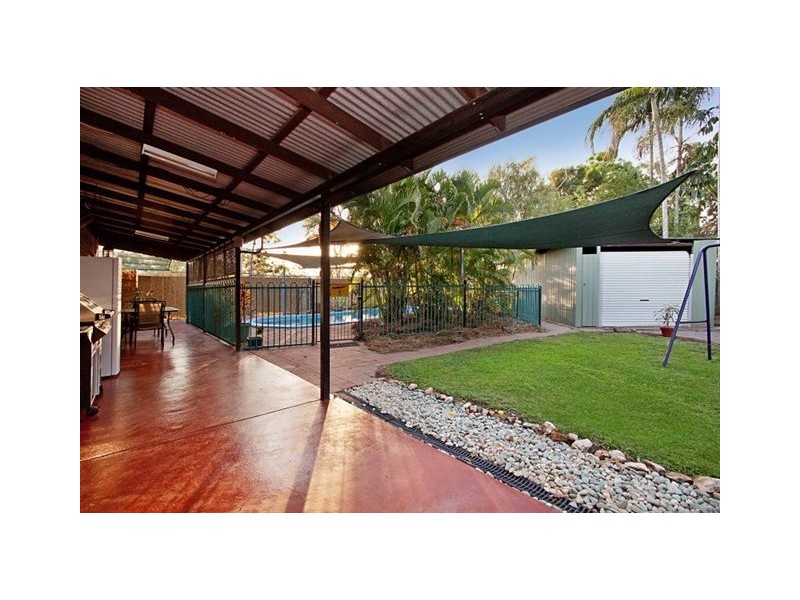 9 Jan Court, Moulden NT 0830